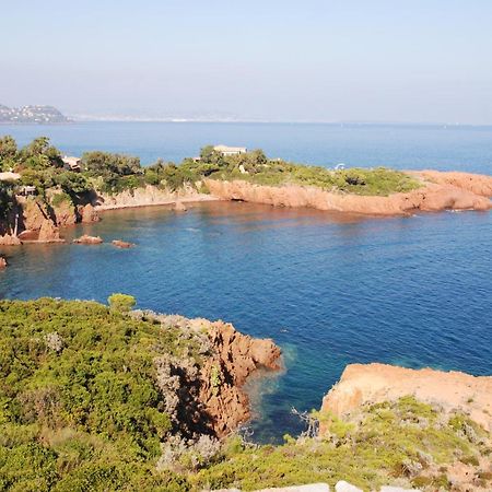 Agay Cap Esterel Le Hameau F2 Clim Plein Sud Dernier Etage Magnifique Vue Mer Saint-Raphaël 外观 照片
