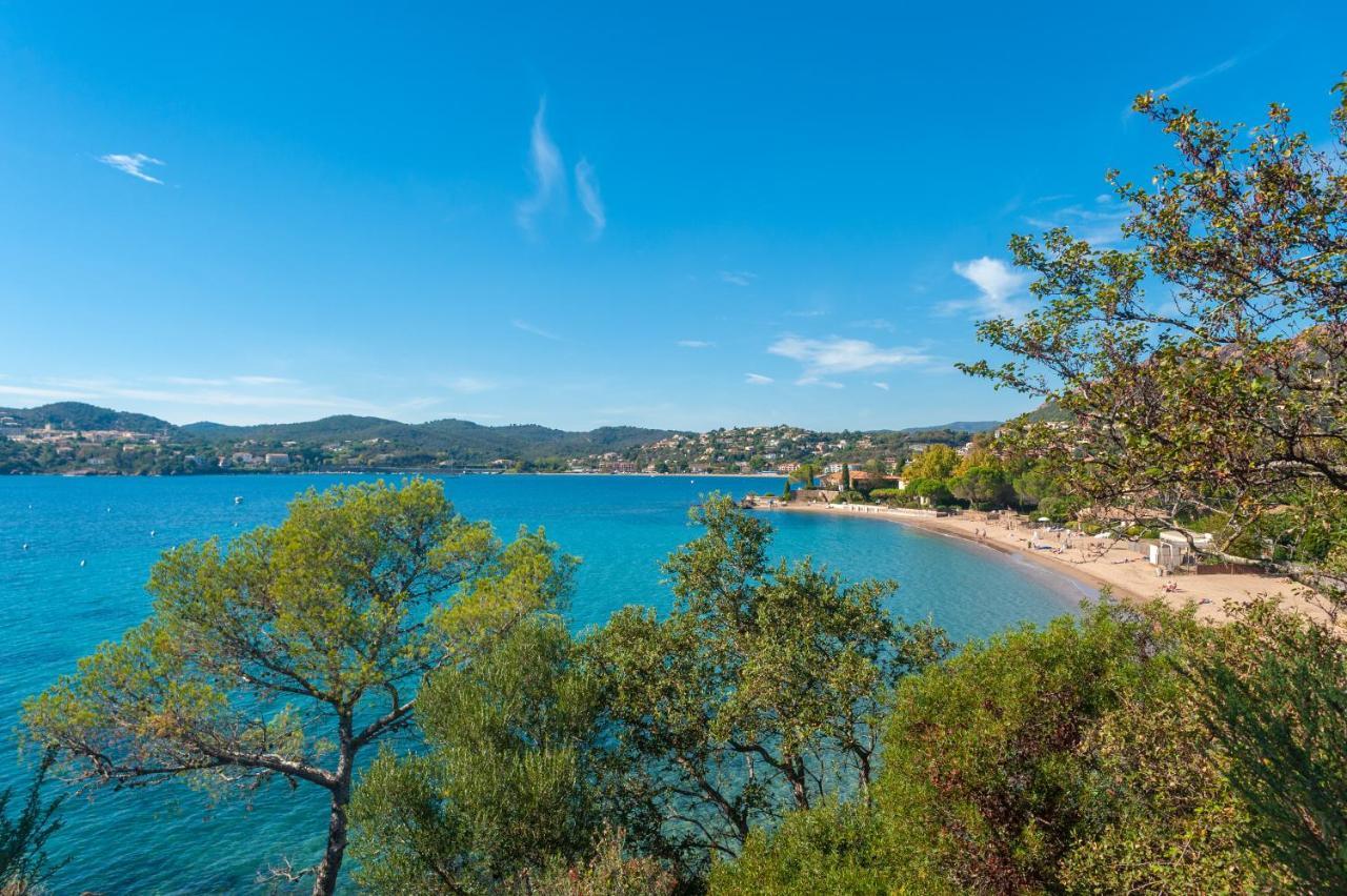 Agay Cap Esterel Le Hameau F2 Clim Plein Sud Dernier Etage Magnifique Vue Mer Saint-Raphaël 外观 照片