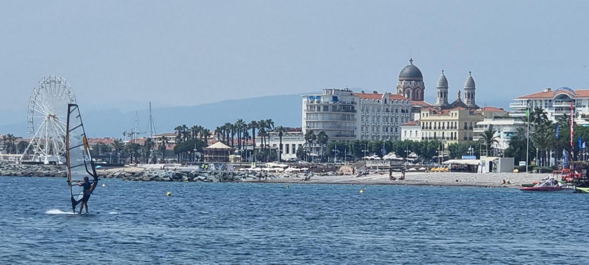 Agay Cap Esterel Le Hameau F2 Clim Plein Sud Dernier Etage Magnifique Vue Mer Saint-Raphaël 外观 照片