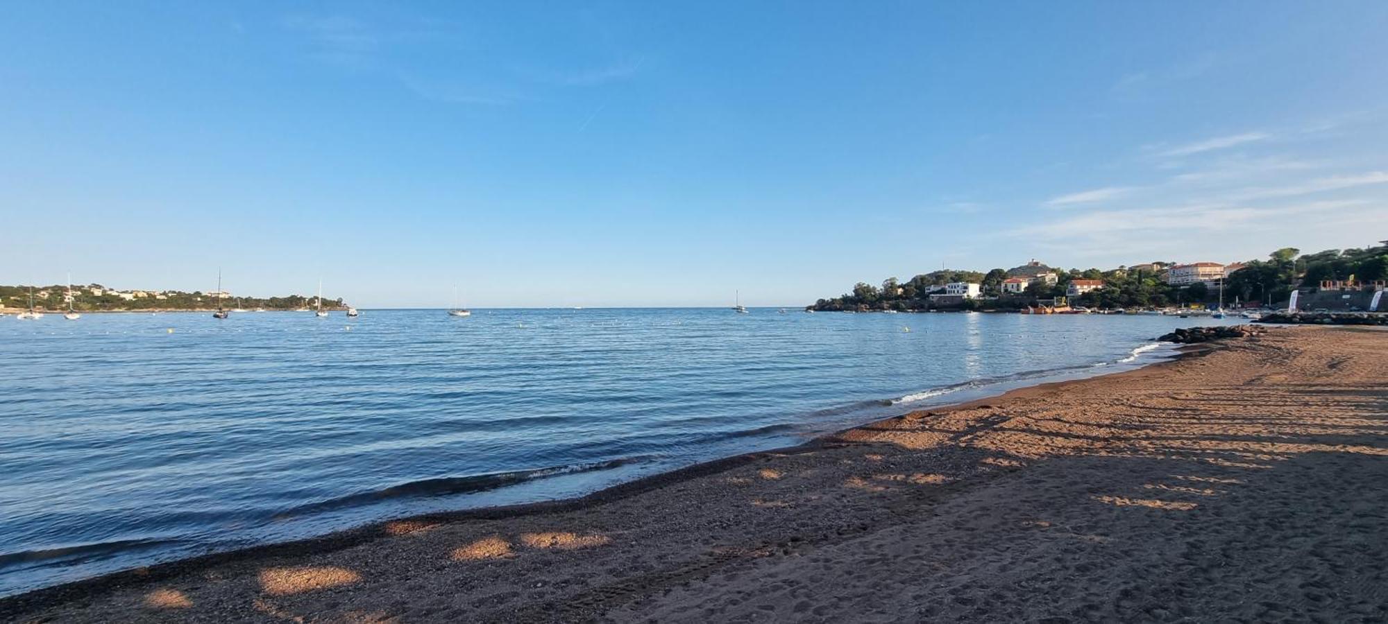 Agay Cap Esterel Le Hameau F2 Clim Plein Sud Dernier Etage Magnifique Vue Mer Saint-Raphaël 外观 照片