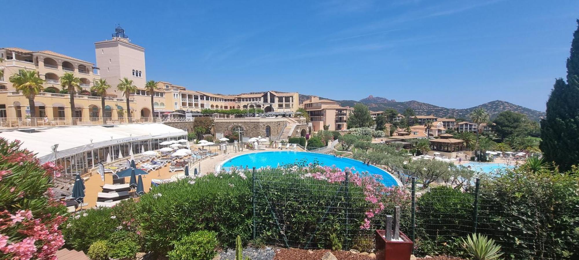 Agay Cap Esterel Le Hameau F2 Clim Plein Sud Dernier Etage Magnifique Vue Mer Saint-Raphaël 外观 照片