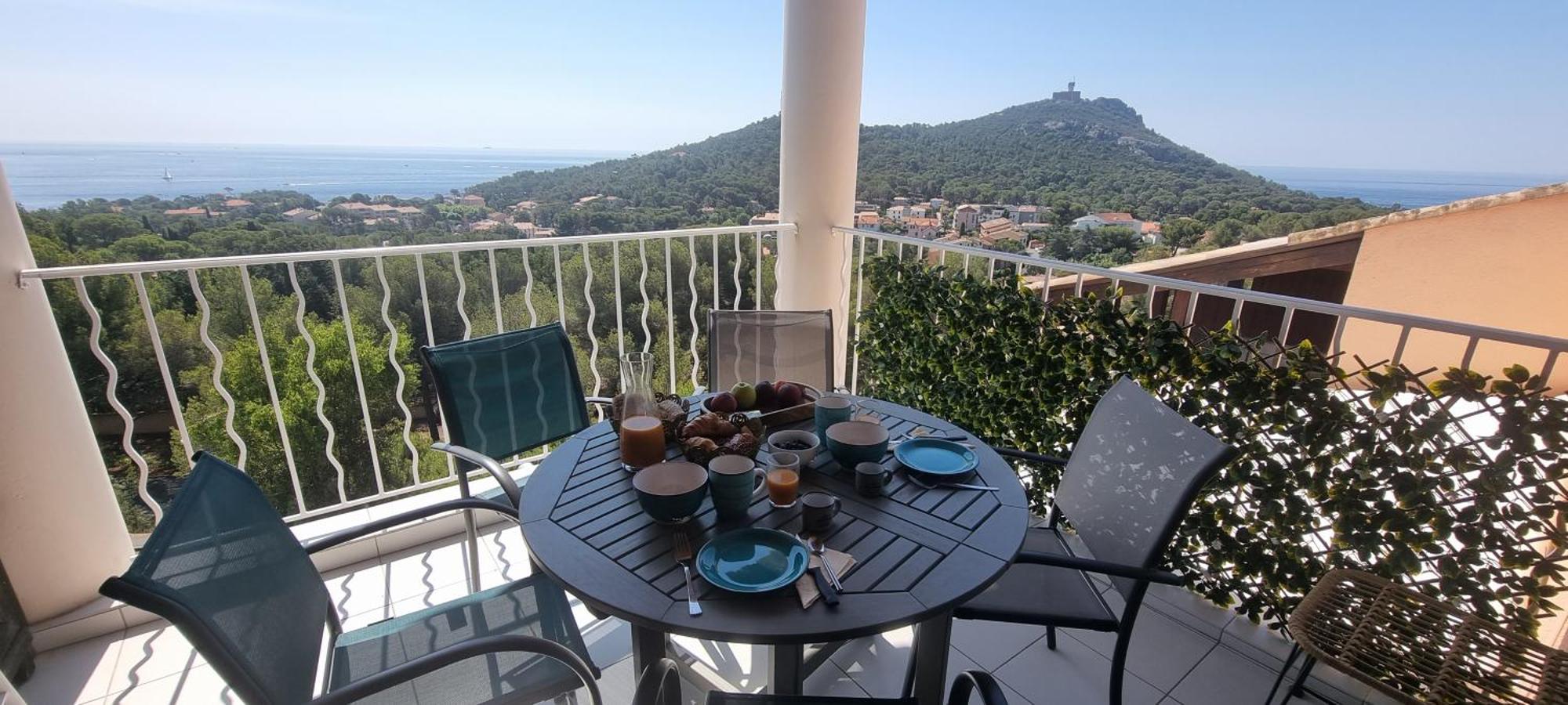 Agay Cap Esterel Le Hameau F2 Clim Plein Sud Dernier Etage Magnifique Vue Mer Saint-Raphaël 外观 照片